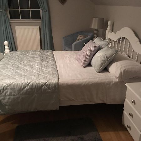 Shashas Apartment Gleanndobhar 글렌콜럼브킬 외부 사진